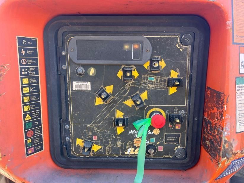 Sold - Telescopic Boom Lift - View 2